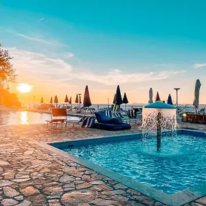 Aqua , Vlorë Albanië